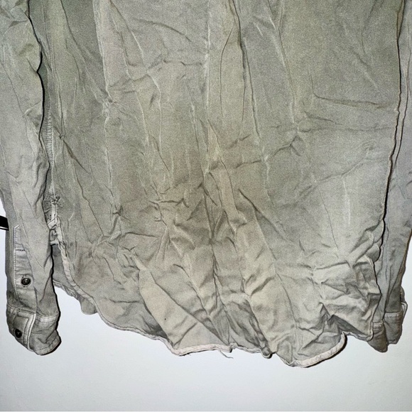 American Eagle Outfitters Olive Button Down Shirt - Picture 7 of 7